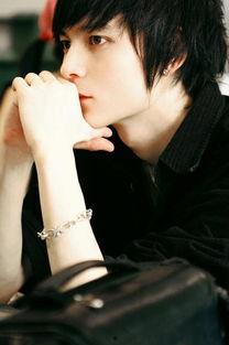 君君个人资料,才华横溢的青年才俊，多才多艺的人生探索者